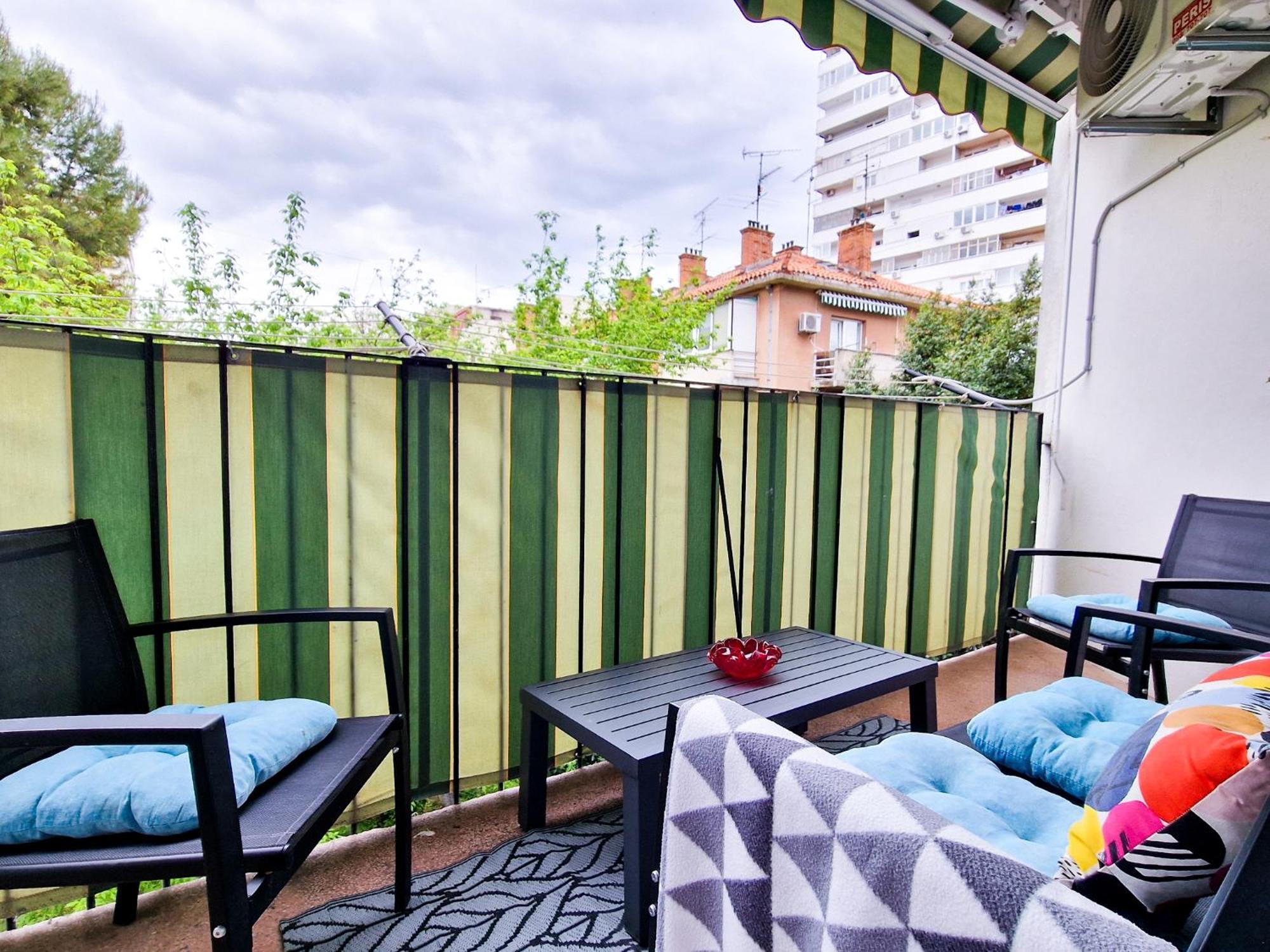 Mobius - Cozy Bacvice Apartment Split Exterior photo